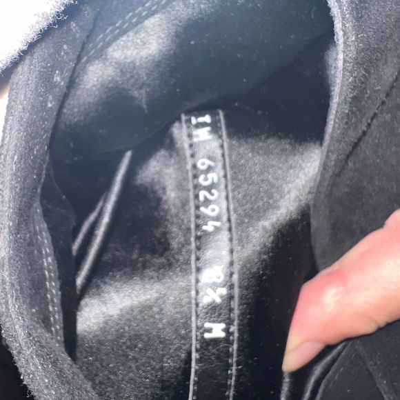 Stuart Weitzman studded knee-high boots size 8 1/2 - Picture 2 of 6